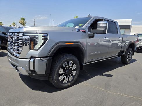 New 2025 GMC Sierra 2500 Denali w/ Denali Reserve Package image 2