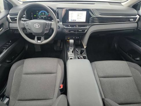 Certified 2025 Toyota Camry LE FWD image 11