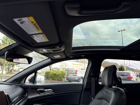 Certified 2025 Kia Sportage X-Line Prestige image 20