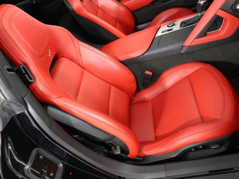Used 2019 Chevrolet Corvette Grand Sport RWD image 11