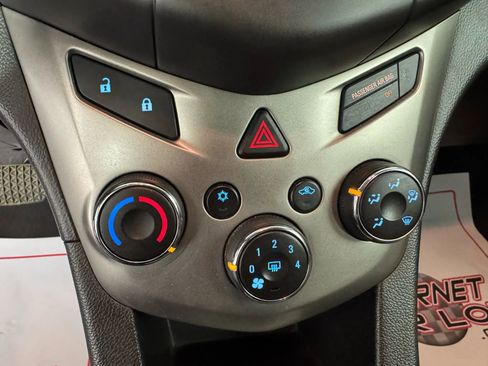 Used 2012 Chevrolet Sonic LS image 16