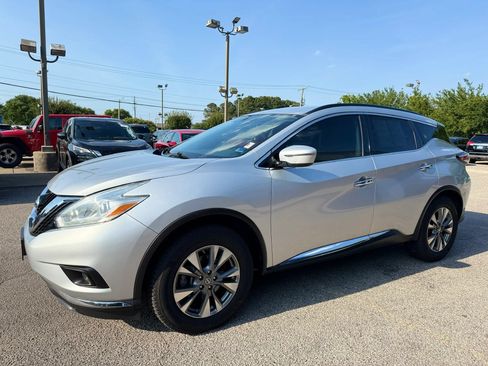 Used 2017 Nissan Murano SV FWD image 18