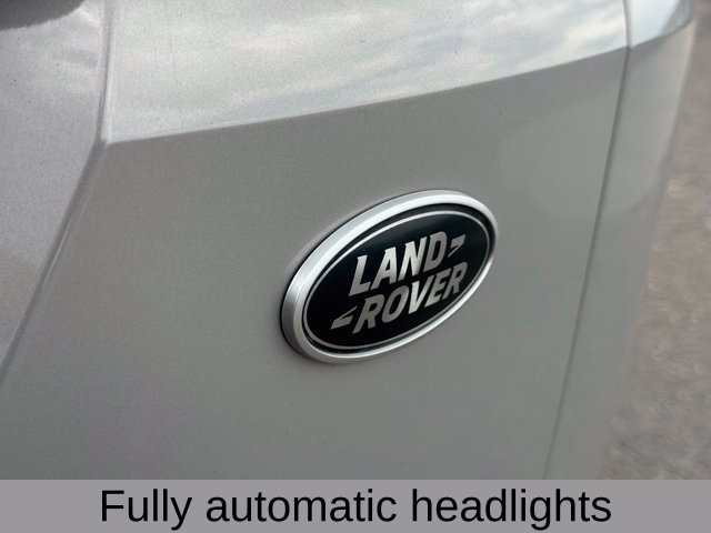 Used 2021 Land Rover Range Rover Evoque R-Dynamic SE AWD/4WD image 19