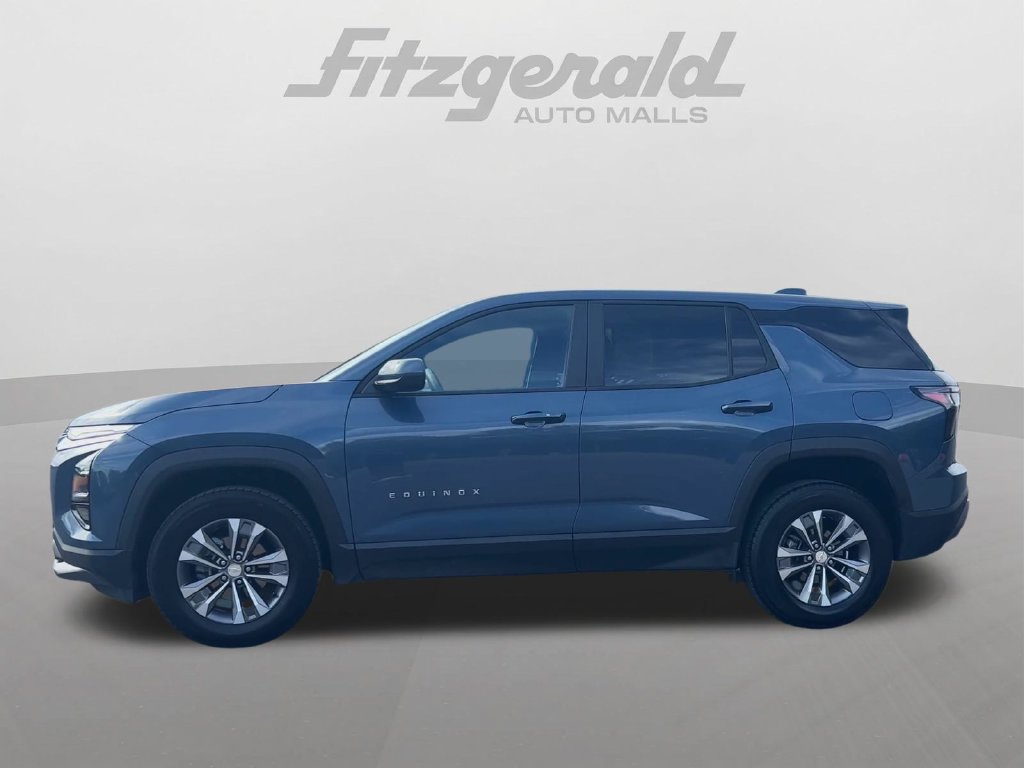 Used 2026 Chevrolet Equinox LT AWD/4WD image 5