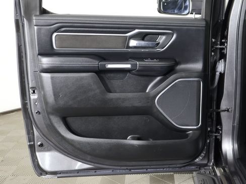 Used 2023 RAM 1500 Laramie AWD/4WD image 27