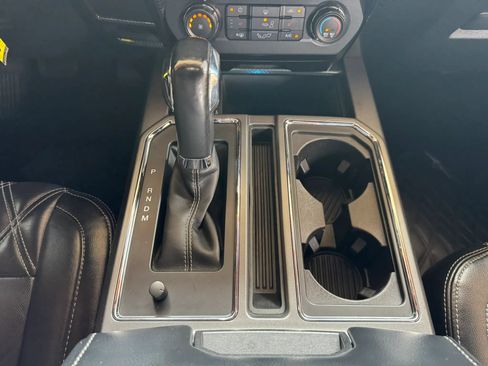 Used 2019 Ford F150 XLT w/ Equipment Group 302A Luxury AWD/4WD image 25