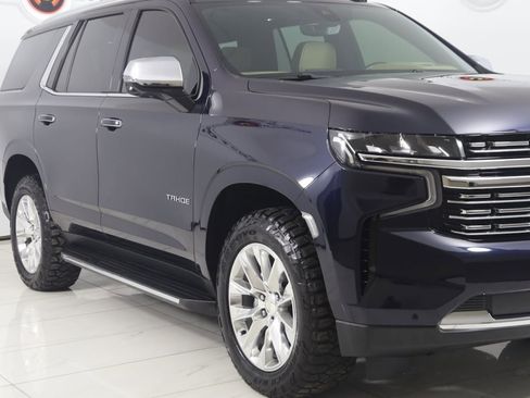 Used 2021 Chevrolet Tahoe Premier w/ Premium Package image 40