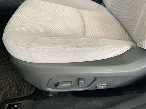 Used 2018 Subaru Forester 2.5i Premium image 12