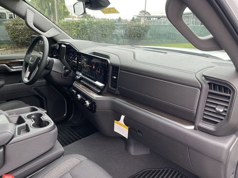 New 2026 GMC Sierra 1500 Elevation image 61