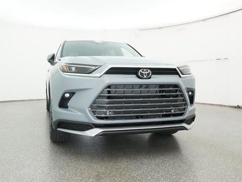 New 2026 Toyota Grand Highlander AWD Hybrid image 30