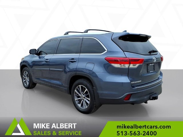 Used 2018 Toyota Highlander XLE AWD/4WD image 5