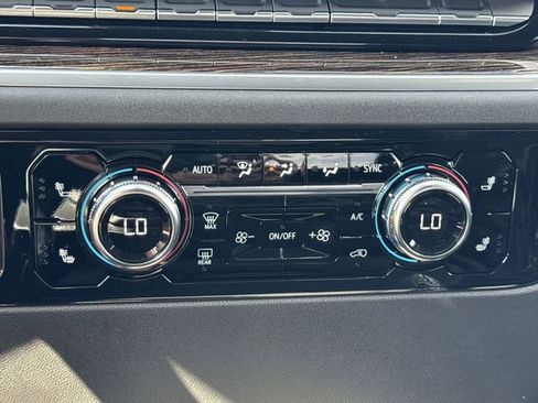 New 2026 GMC Sierra 1500 Elevation image 19