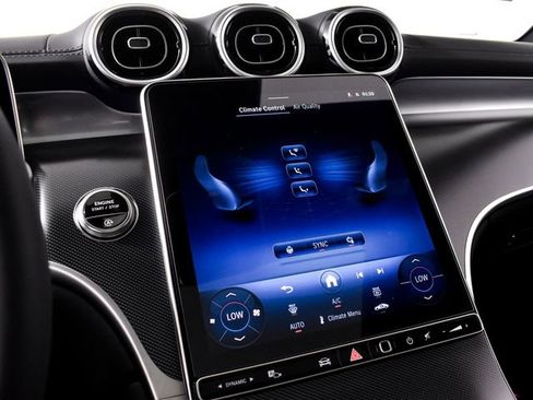 New 2026 Mercedes-Benz GLC 300 4MATIC image 32