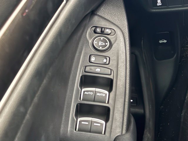 Used 2019 Honda Accord Sport image 13