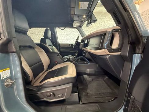 Used 2022 Ford Bronco Wildtrak AWD/4WD image 9