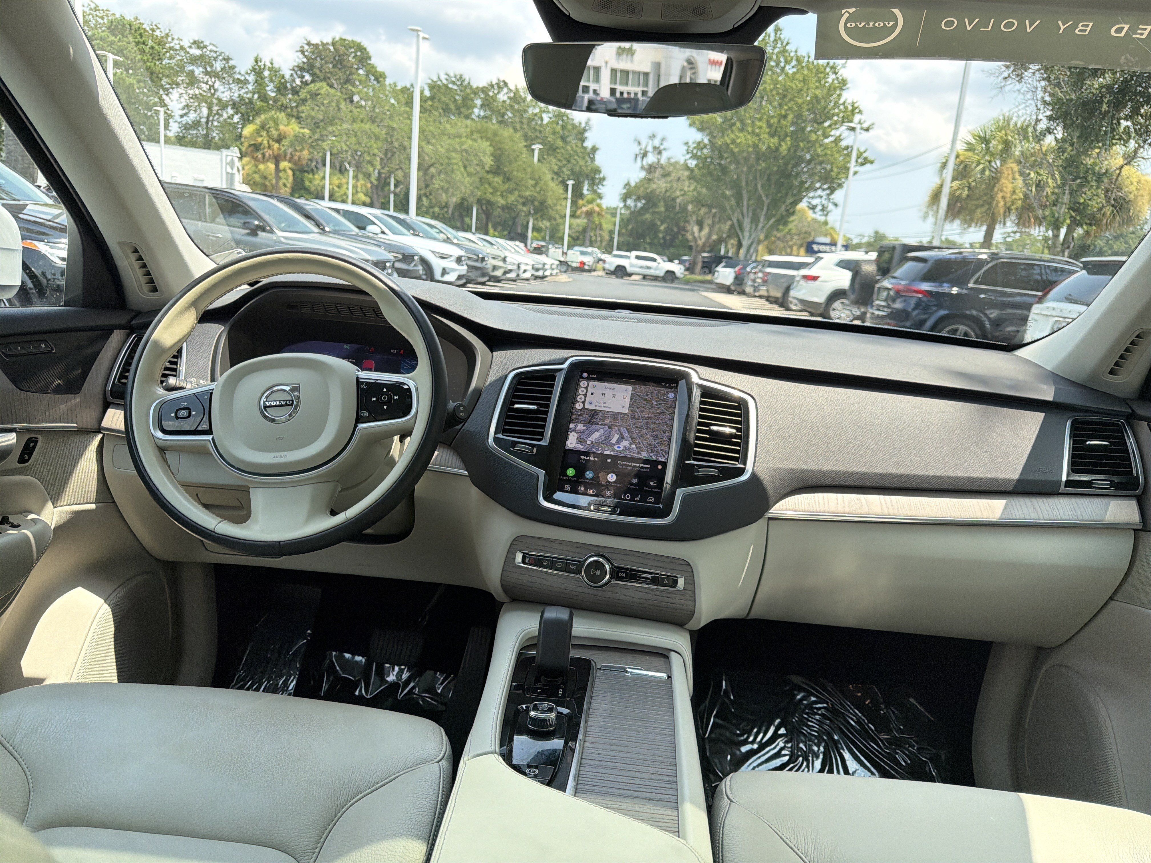 Certified 2023 Volvo XC90 B6 Plus w/ Protection Package Premier AWD/4WD image 30