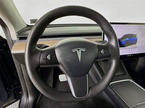 Used 2022 Tesla Model Y Performance AWD/4WD image 12