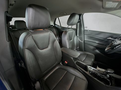 Used 2020 Buick Encore GX Essence FWD image 25