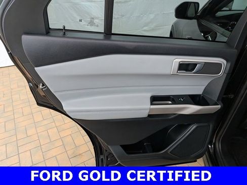 Certified 2022 Ford Explorer XLT w/ Equipment Group 202A image 21