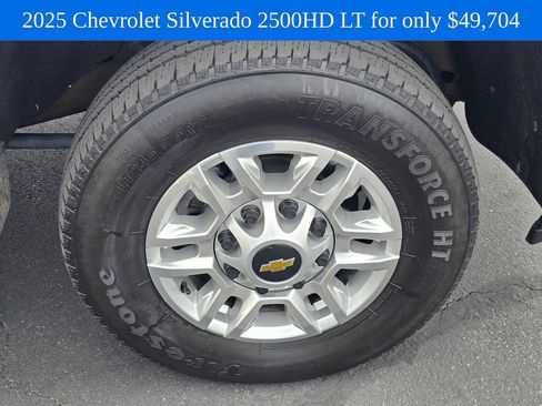 Used 2025 Chevrolet Silverado 2500 LT w/ Convenience Package AWD/4WD image 8