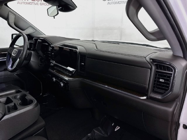Used 2025 GMC Sierra 1500 Elevation AWD/4WD image 28