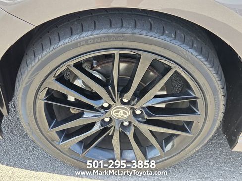 Used 2024 Toyota Camry XSE FWD image 16