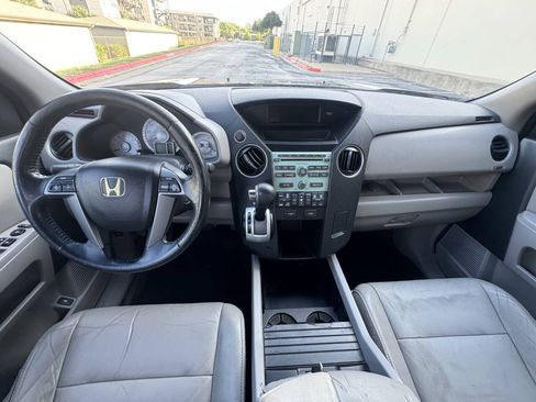 Used 2011 Honda Pilot EX-L image 11