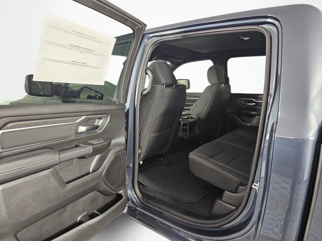 New 2026 RAM 1500 Big Horn AWD/4WD image 33