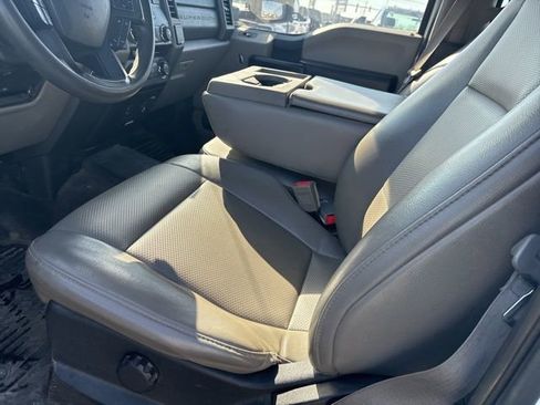 Used 2018 Ford F550 4x4 Crew Cab Super Duty image 7