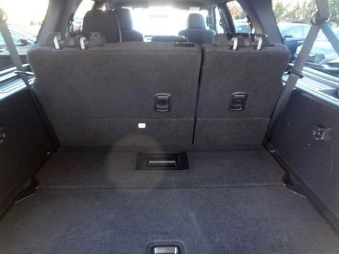 Used 2017 Ford Expedition EL XLT image 17