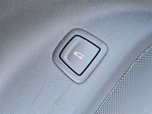 Used 2025 Cadillac CT5 Premium Luxury RWD image 33