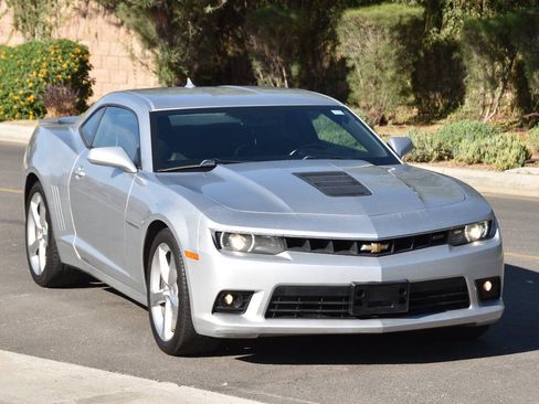 Used 2015 Chevrolet Camaro SS w/ RS Package RWD image 1