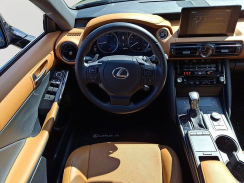 Used 2024 Lexus IS 300 F Sport image 12