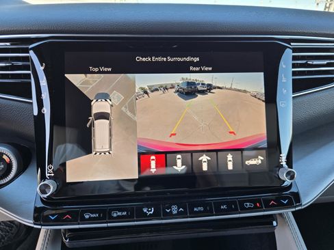 New 2026 Jeep Grand Wagoneer 2WD image 8