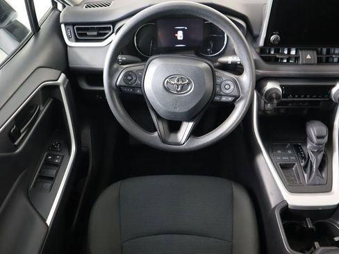 Used 2023 Toyota RAV4 LE image 10