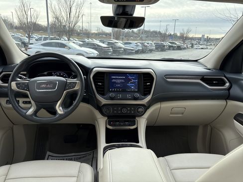 Used 2022 GMC Acadia Denali w/ Denali Ultimate Package image 29