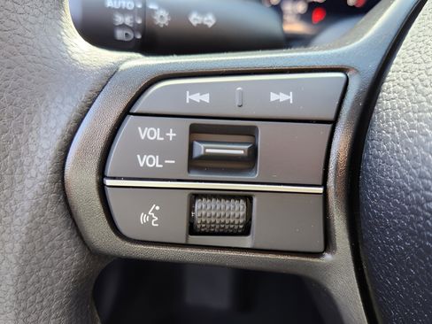 New 2025 Honda Accord SE image 19