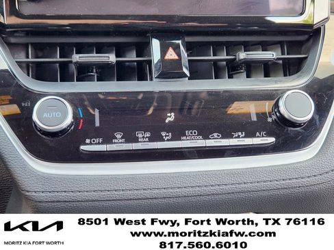 Used 2024 Toyota Corolla Cross AWD Hybrid image 19