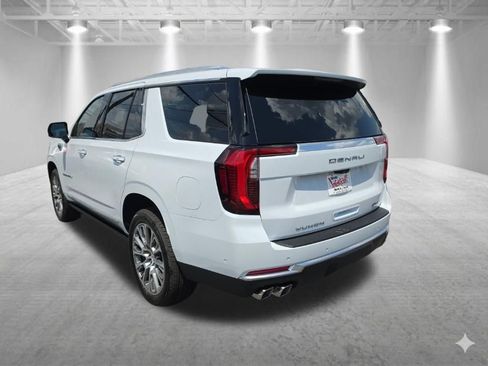 New 2026 GMC Yukon Denali w/ Denali Reserve Package AWD/4WD image 5
