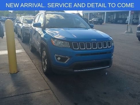 Used 2018 Jeep Compass Limited w/ Navigation Group AWD/4WD image 7