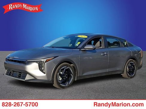 Used 2025 Kia K4 EX FWD image 1