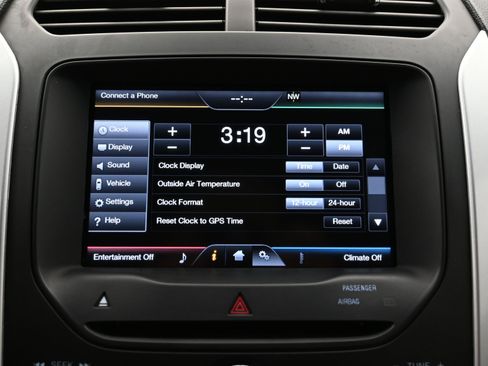 Used 2011 Ford Explorer XLT w/ 202A Rapid Spec Order Code image 31