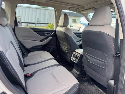 Used 2019 Subaru Forester Limited w/ Popular Package #3 AWD/4WD image 12