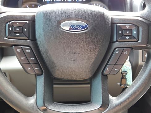 Used 2019 Ford F250 XLT w/ XLT Premium Package image 31