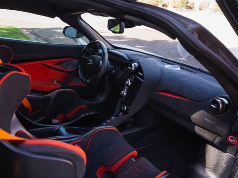 Used 2021 McLaren 765LT RWD image 85