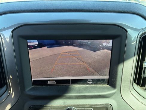 Used 2022 Chevrolet Silverado 1500 Custom image 9