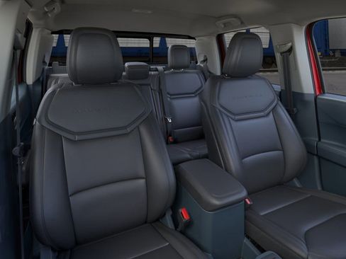 New 2025 Ford Maverick Lariat w/ Black Appearance Package image 10