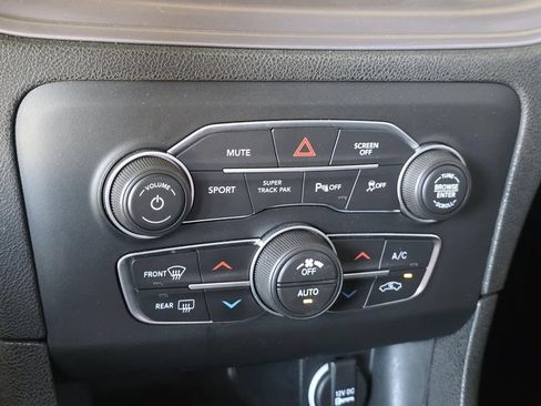 Used 2023 Dodge Charger R/T w/ Cold Weather Package RWD image 28
