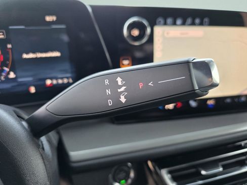 New 2026 Chevrolet Traverse LT w/ Driver Confidence Package image 32