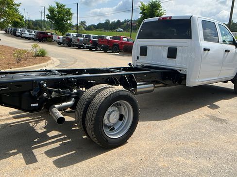 New 2025 RAM 5500 Tradesman image 8